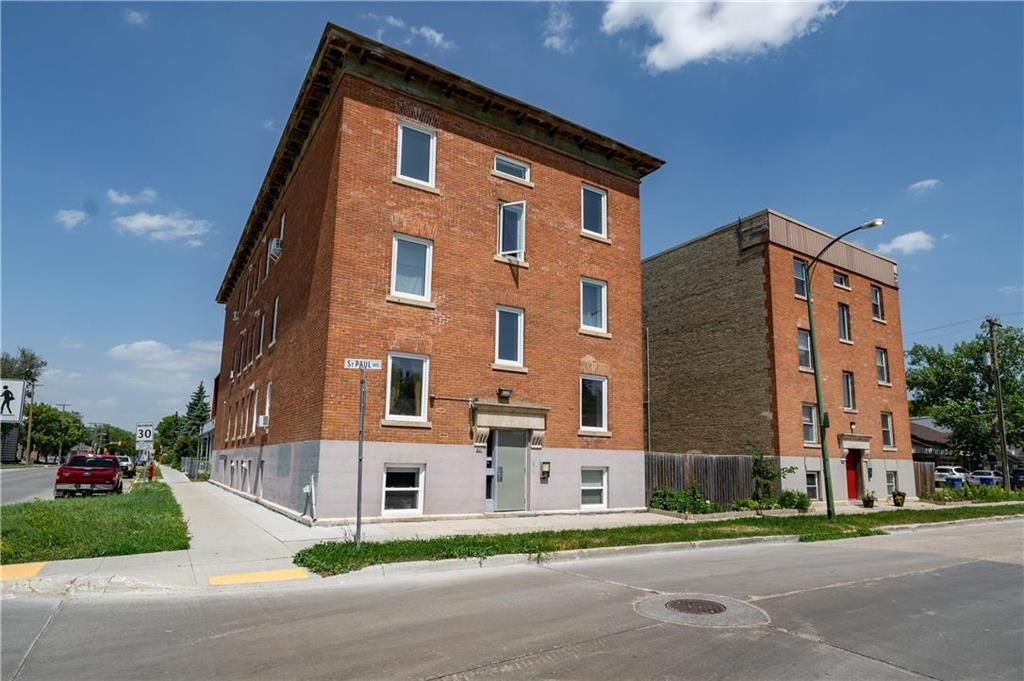 I have sold a property at 6 821 St Paul AVE in Winnipeg

